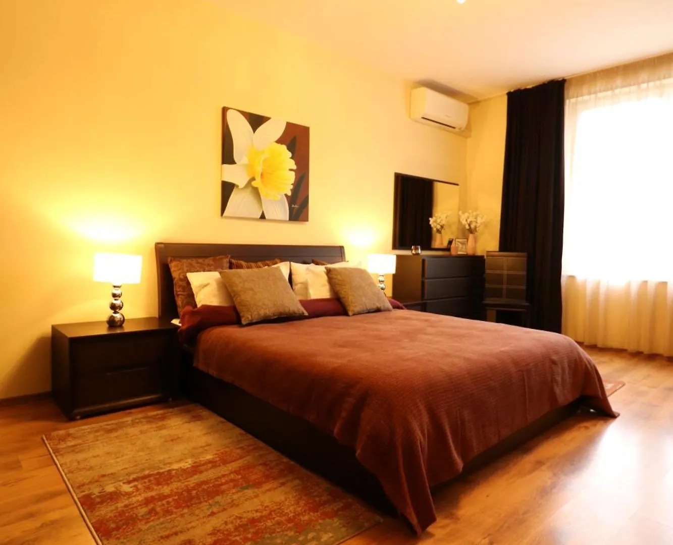 Varna Garden View Apartment