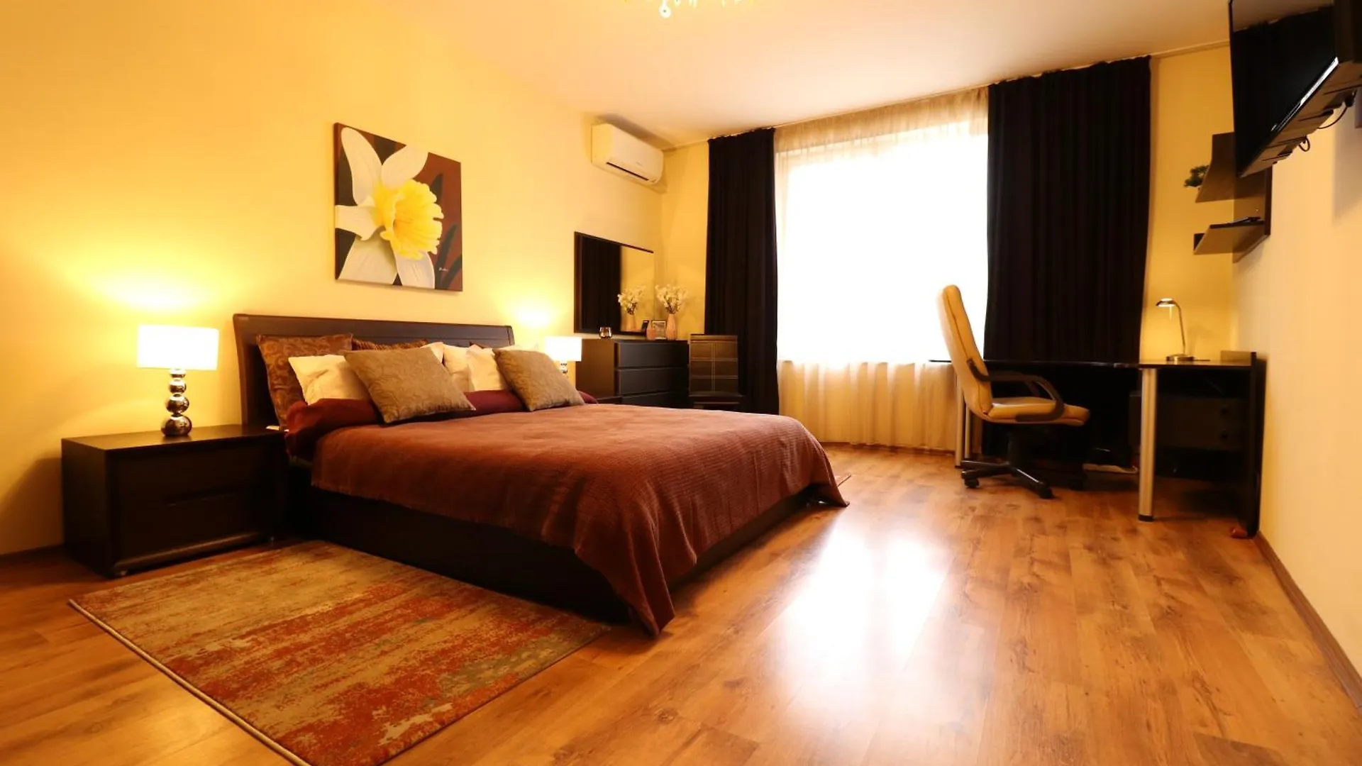 Varna Garden View Apartment