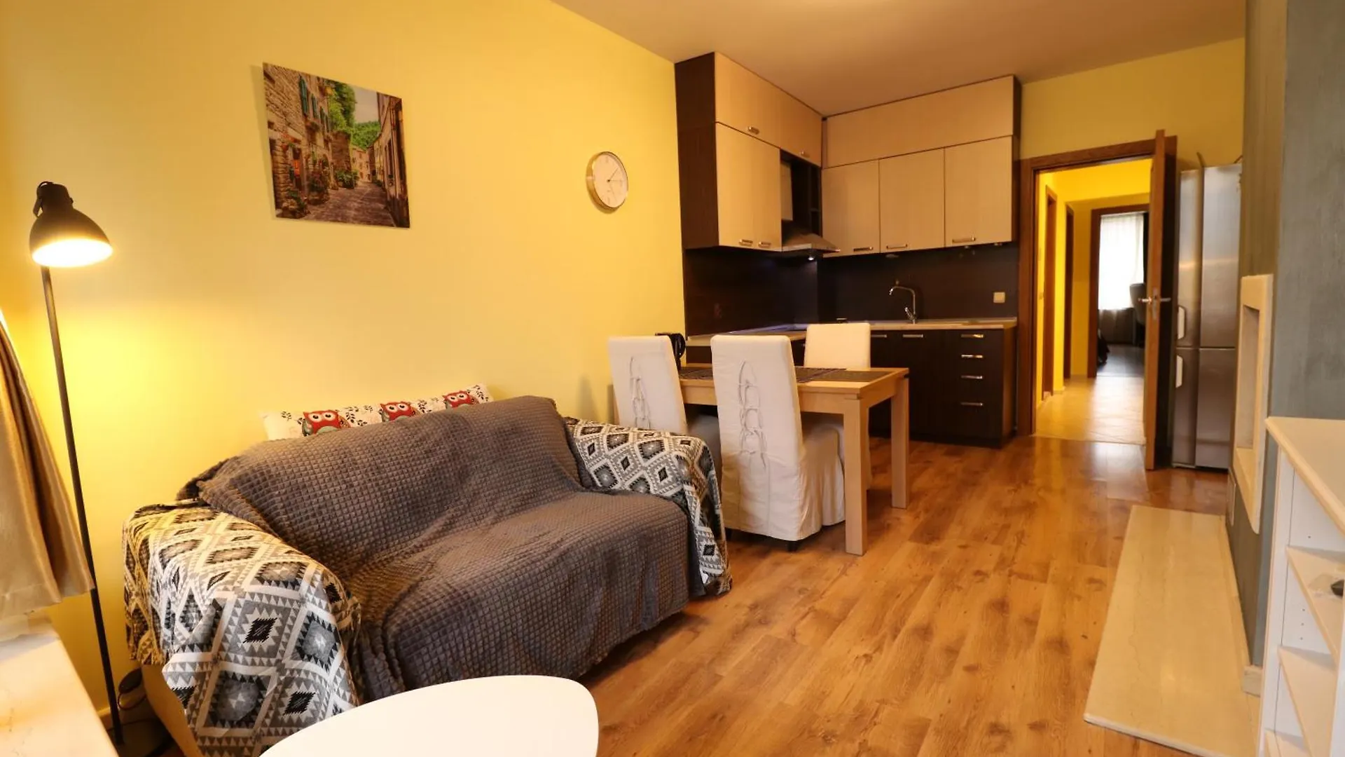Varna Garden View Apartment