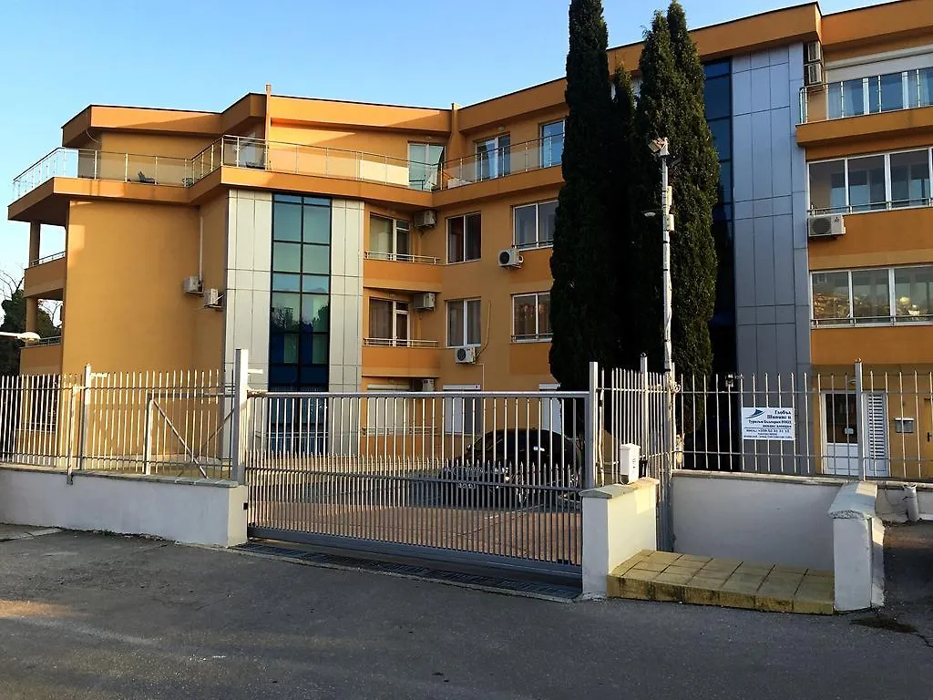 Varna Garden View Apartment